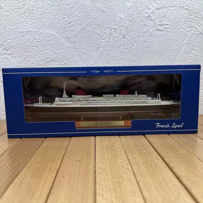 Modèle de bateau de croisière classique, simulation de décorations de bateau de luxe, collection de 