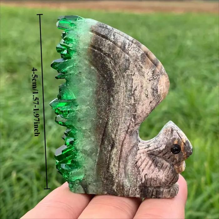 Sculpture d'écureuil en quartz brut vert, spécimen de pierre précieuse naturelle polie, statue d'éne