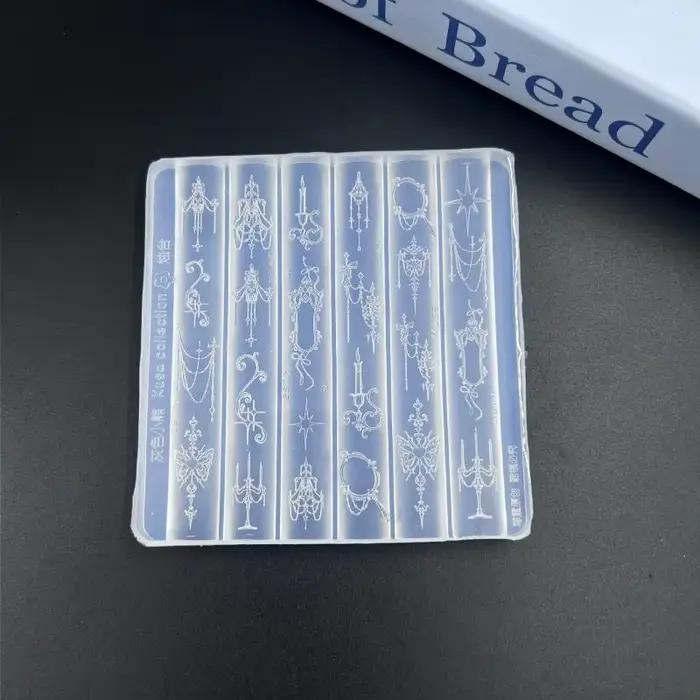 Moule à ongles élégant de style baroque avec motifs de nœuds et de papillons pour un nail art DIY te