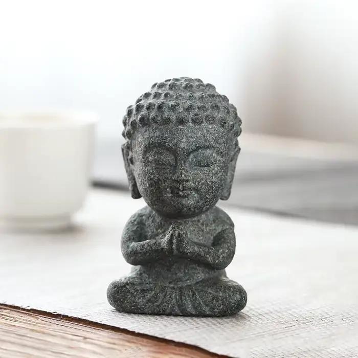 Mini statue de Bouddha en pierre naturelle sculptée à la main