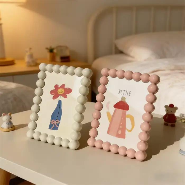 Cadre photo perlé, design mignon de dessin animé, support photo de table Kawaii, présentoir photo de bureau pour la maison, le bureau et la chambre