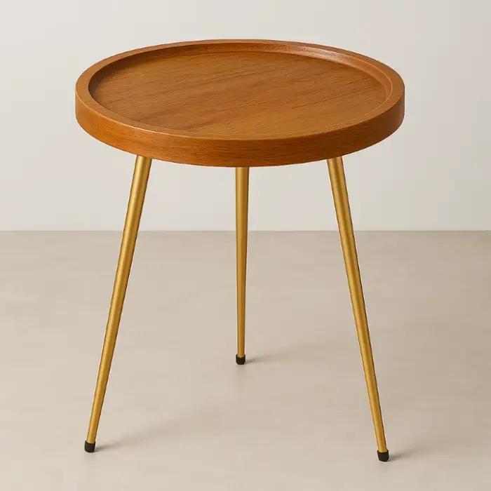 Table basse élégante en chêne naturel