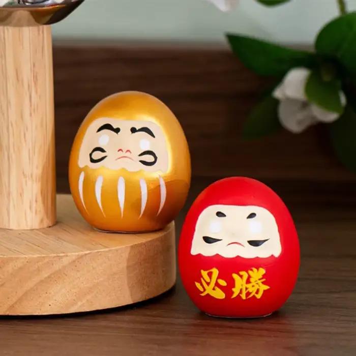 Z. Artisanat de poupée Daruma en céramique japonaise