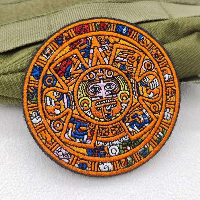 Patch brodé Calendrier Aztec Pierre du Soleil