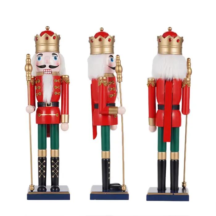 Casse-noisette de noël en bois
