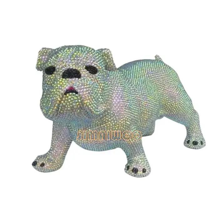 Statue de bouledogue, Figurine en strass