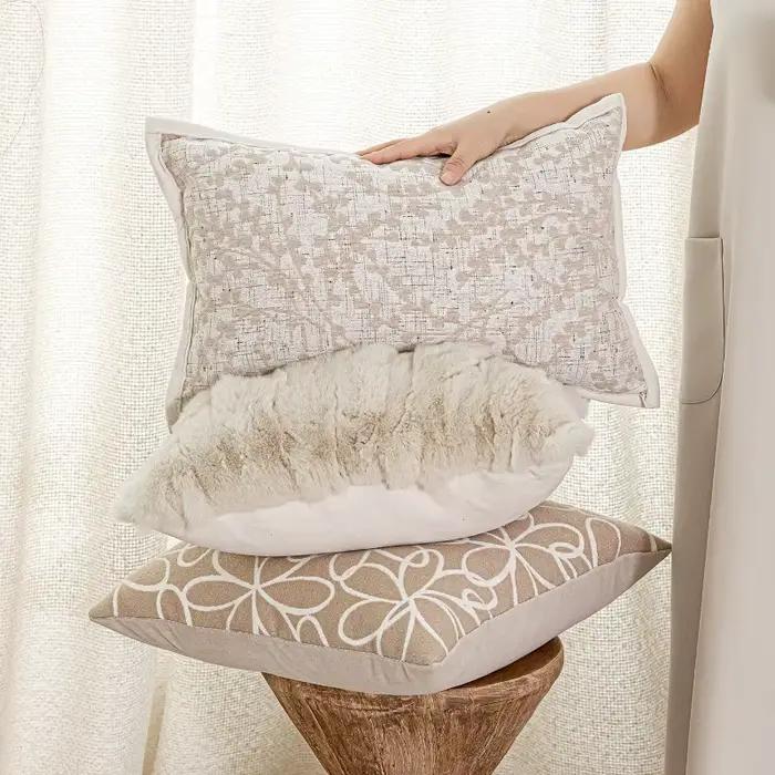 Housse de coussin beige crème française