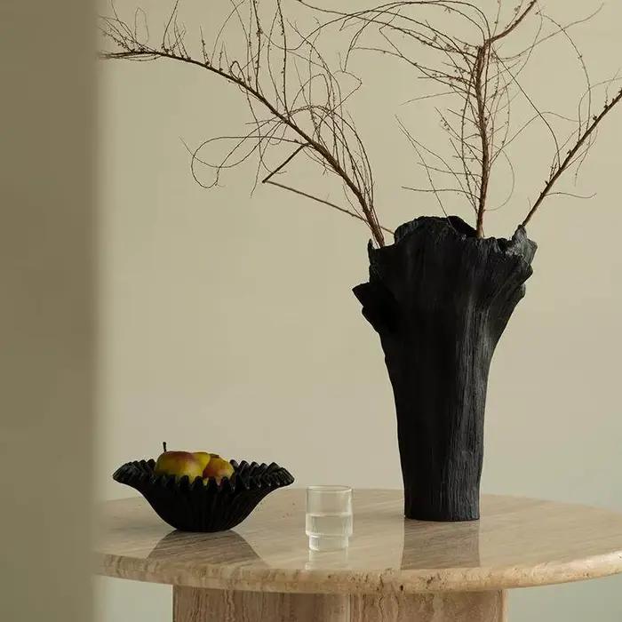 Vase en résine style Wabi-Sabi