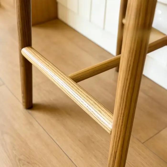 Chaises de salle à manger rustiques et élégantes en bois