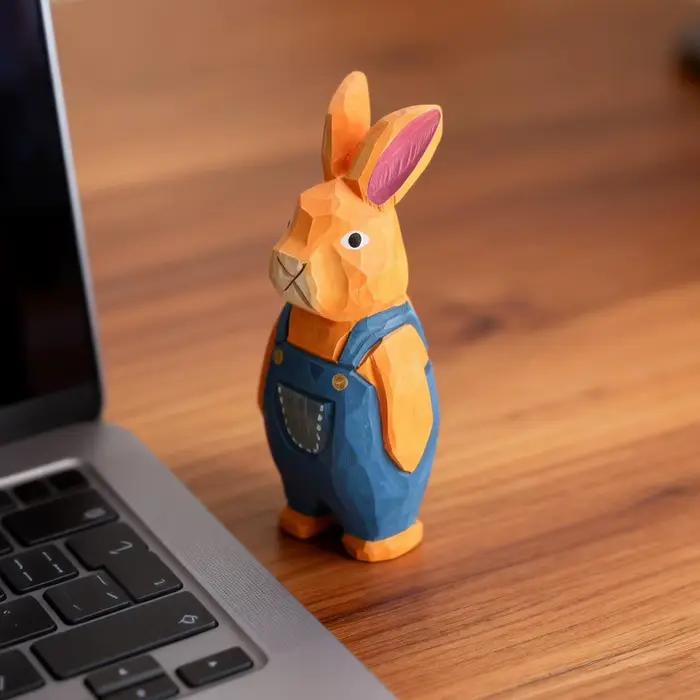 Figurine de lapin en bois sculptée à la main