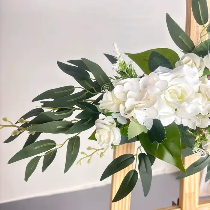 Fleurs artificielles pour la décoration