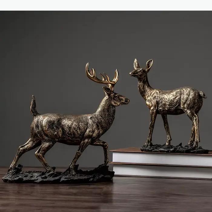 Statue de cerf dorée rétro, décoration de bureau, artisanat créatif, ornements de cerf, œuvre d'art, sculpture en résine animale, décoration esthétique de la pièce