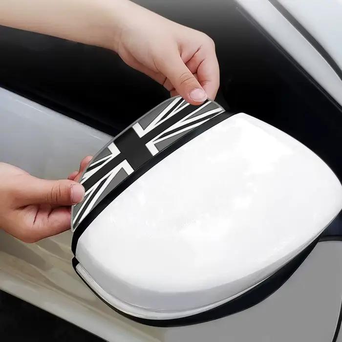 Le pare-pluie pour rétroviseur est destiné aux Mini Cooper, en tant qu'accessoire externe pour le pare-soleil et la protection contre la pluie du rétroviseur de la voiture.