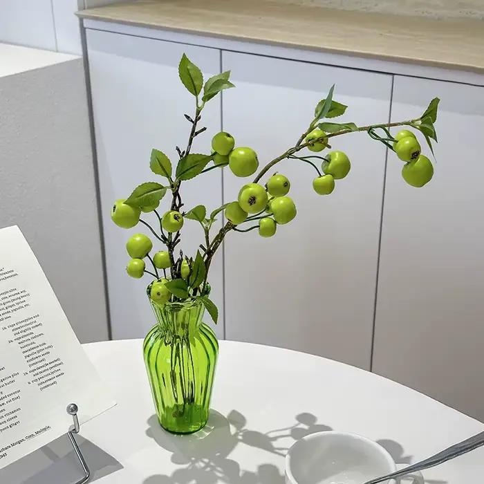 Vase en verre vert vintage à bord festonné vase de table élégant pour fleurs séchées ou artificielles décoration de salon bureau occasion spéciale