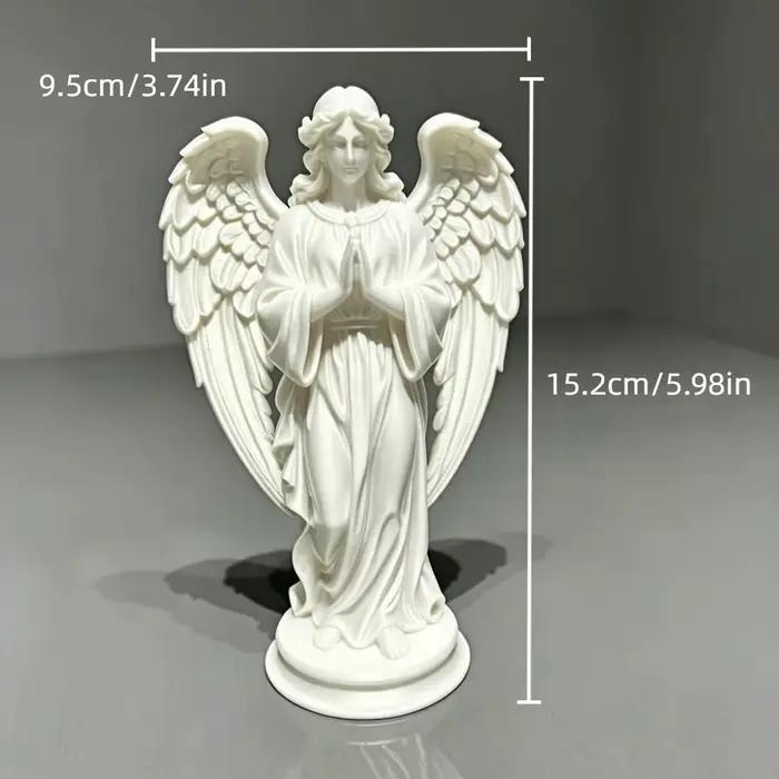 Statue d'ange priant imprimée en 3D
