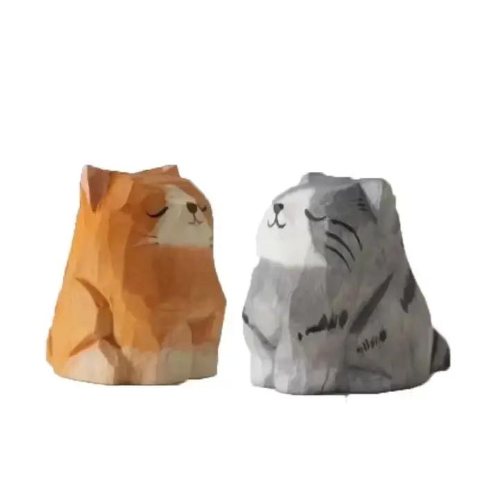 Ornement de chaton en bois sculpté à la main