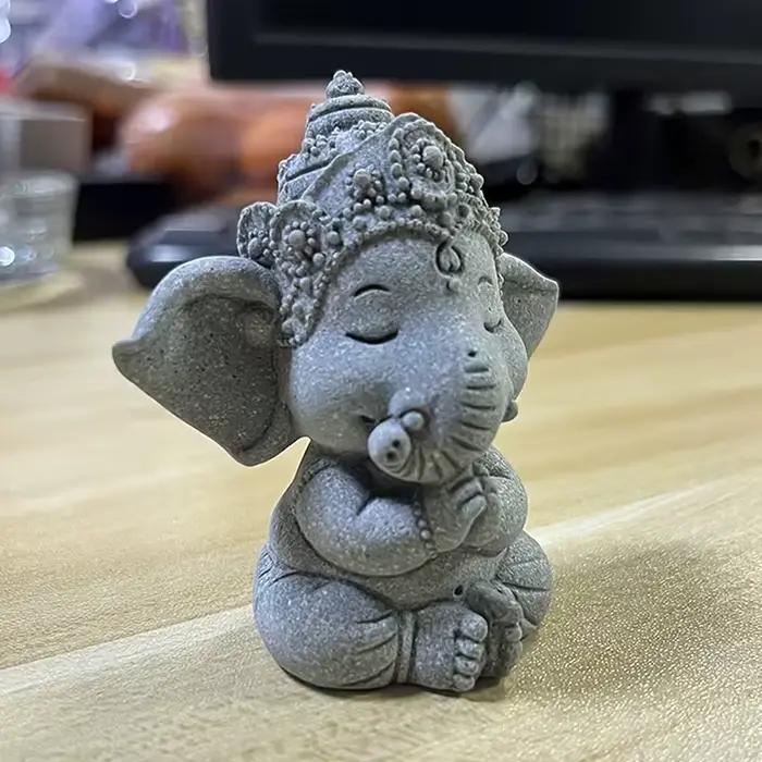 【Nouveau】 1 pièce de statue d'éléphant avec mains fermées dans la position de prière, une statue d'éléphant gardien, pour la décoration de la maison.