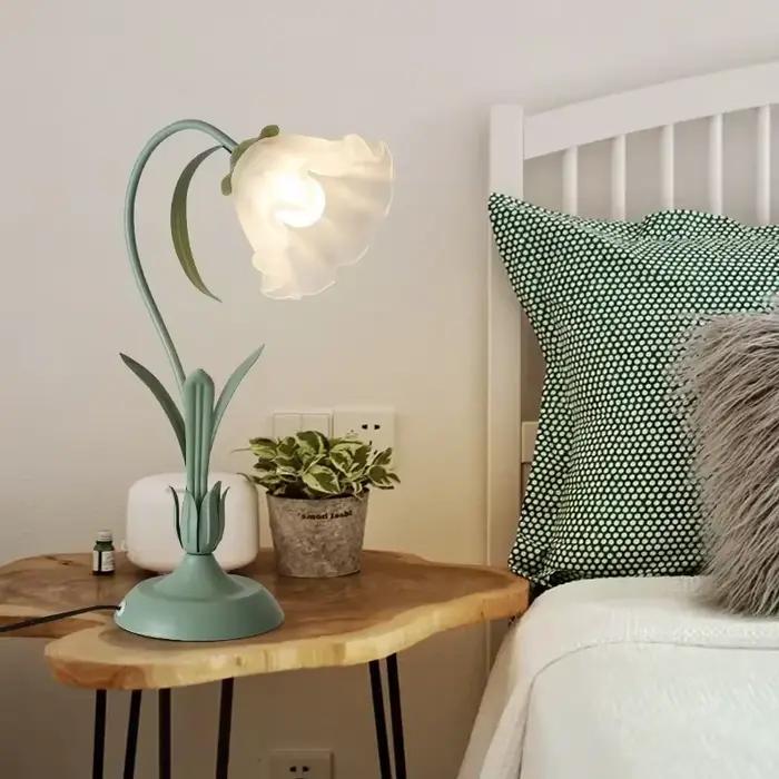 Lampe de bureau à fleurs romantiques françaises