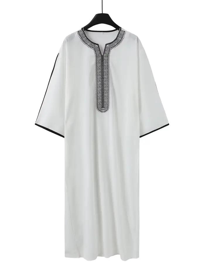 Robe pour hommes de style ethnique marocain, tenue formelle musulmane Eid al Fitr, robe pour hommes brodée luxueuse, robe au design exquis