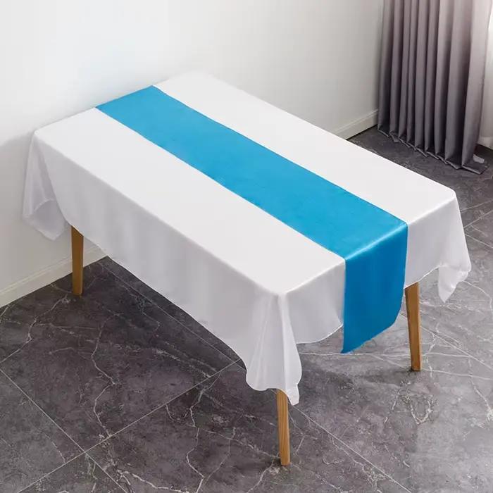 Chemin de Table en Satin