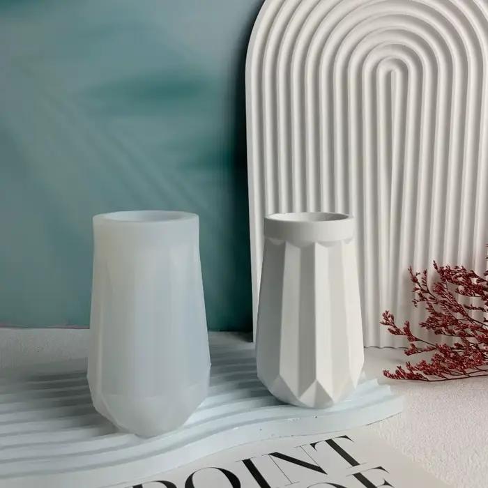 Vase à facettes en Silicone