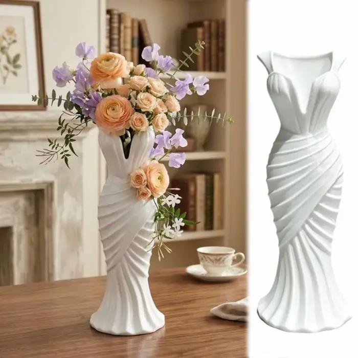 Vases à fleurs imprimés en 3D en forme de robe, design torsadé, style minimaliste, vase élégant en forme de robe, arrangement floral, vase décoratif