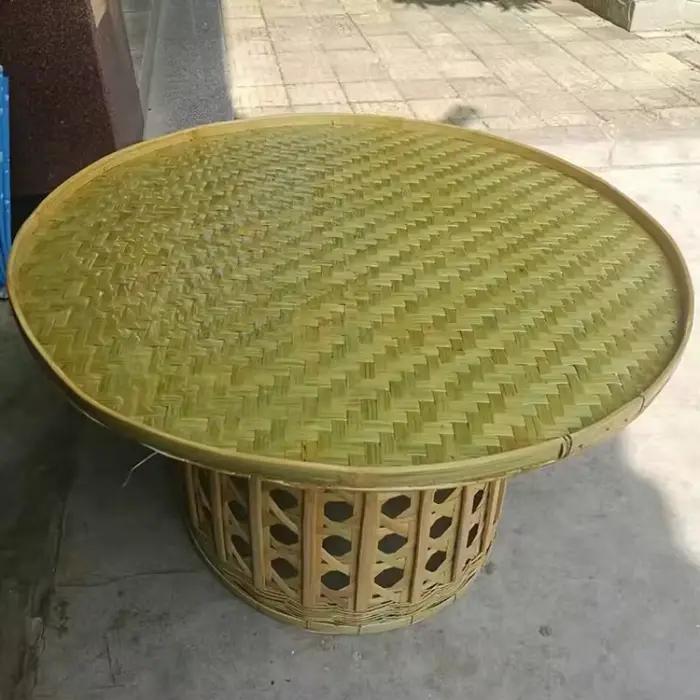 Petite Table à manger ronde faite à la main