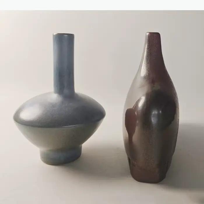 Vase en céramique d'art abstrait avec poignée ronde, pots de plantes, décoration de table, arrangement de fleurs, vases floraux modernes, décoration esthétique de la pièce