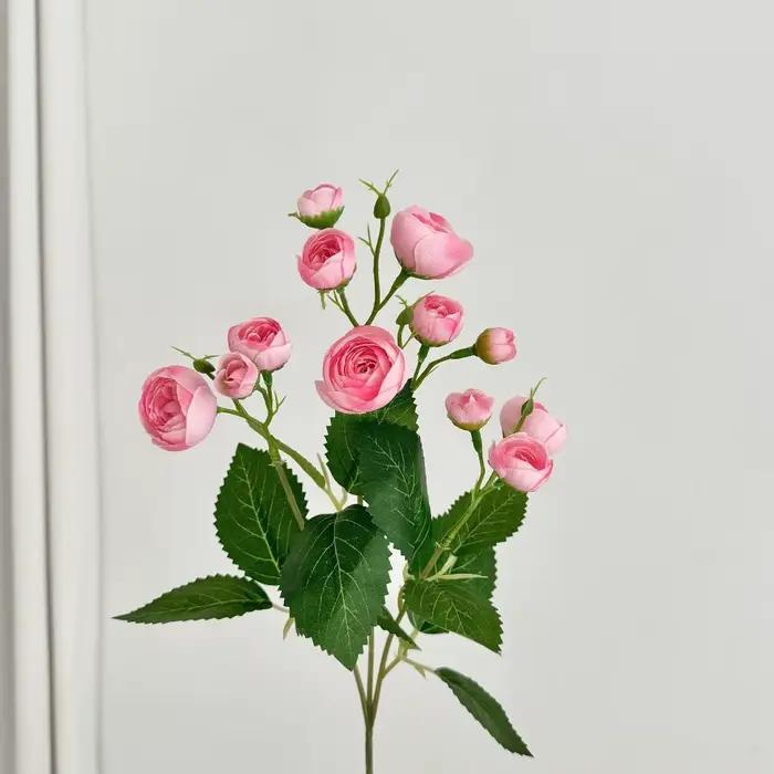 Décoration : 12 têtes de roses artificielles avec tiges