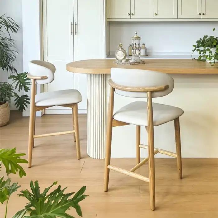Chaises de salle à manger rustiques et élégantes en bois