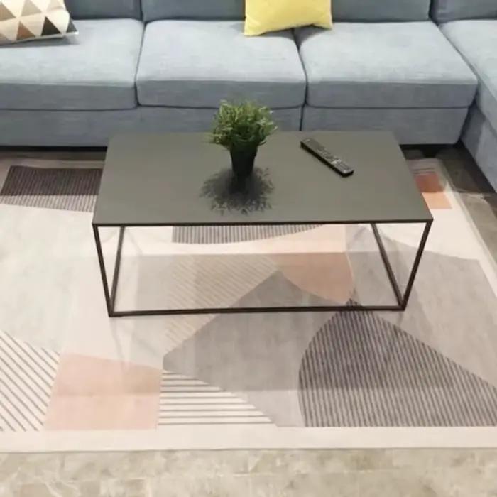 Petite table basse en métal meuble créatif
