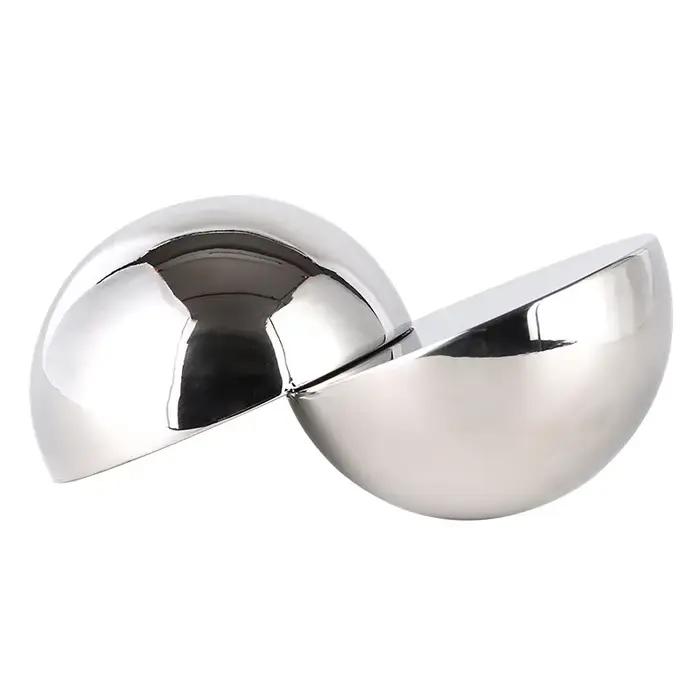Ornements géométriques en argent créatifs