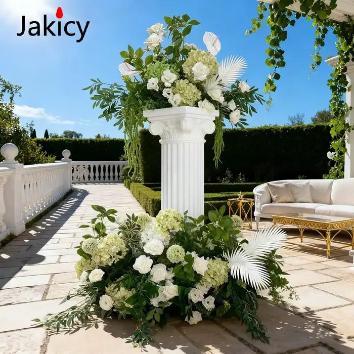 Arrangement floral d'hortensia vert en soie pour décoration intérieure et extérieure, anniversaire, baby shower, fiançailles, cérémonie de diplôme, occasions spéciales ``` 请注意，上述描述严格遵循了提供的事实，并未添加任何未列出的特性或细节。此外，描述中没有提及价格、产地、制造商等信息。