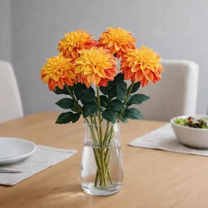 Longue branche de dahlia imprimée en 3D
