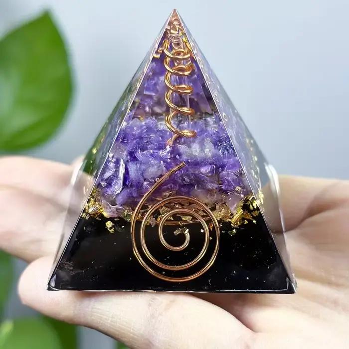 Pyramide d'Orgone en Obsidienne
