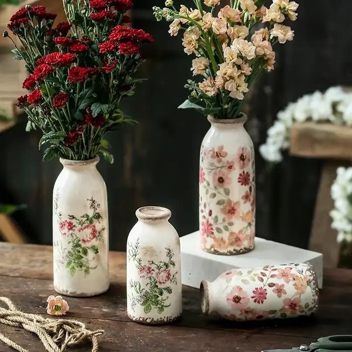 Vase en céramique rétro pour la maison