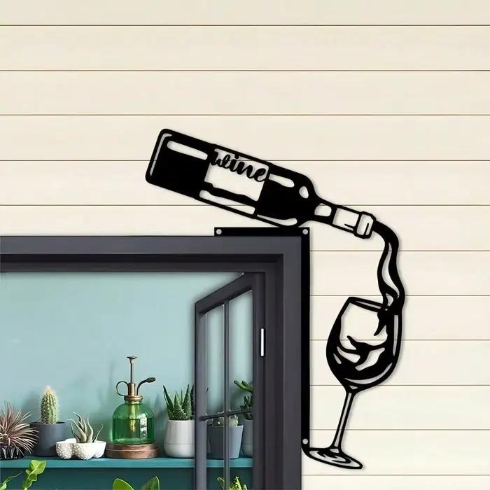 Support mural décoratif en métal noir pour bouteilles de vin