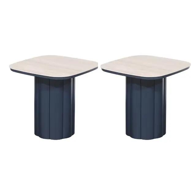 Une table basse moderne avec du bois sélectionné de qualité supérieure et de belles couleurs