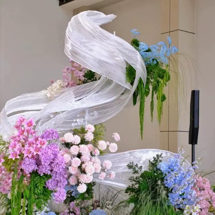 Décorations de mariage : Guirlandes géantes en organza floral, décoration suspendue pour salle de mariage, toile de fond pour fête d'anniversaire, aménagement de fenêtre