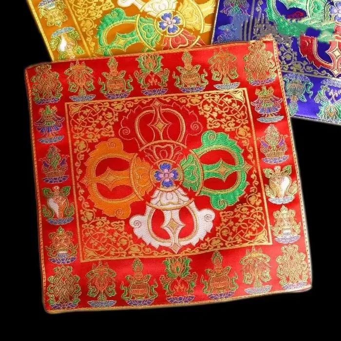 Tapis de Vase brodés à la main du népal