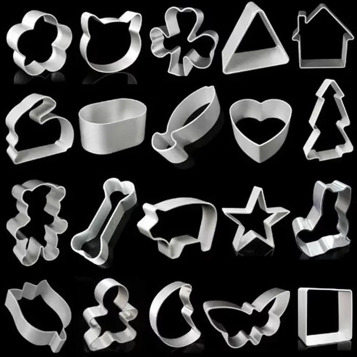 Gadgets limités outils de décoration de gâteaux en alliage d'aluminium, outil de cuisson du sucre coupé au chocolat, moule à gâteau, bricolage, cercle de Mousse de biscuits de dessin animé