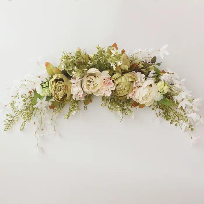 Fleurs artificielles pour arc de mariage