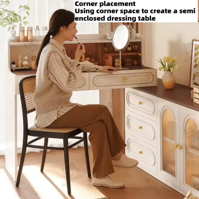 Coiffeuse d'angle en bois style crème avec rangement pour la maison