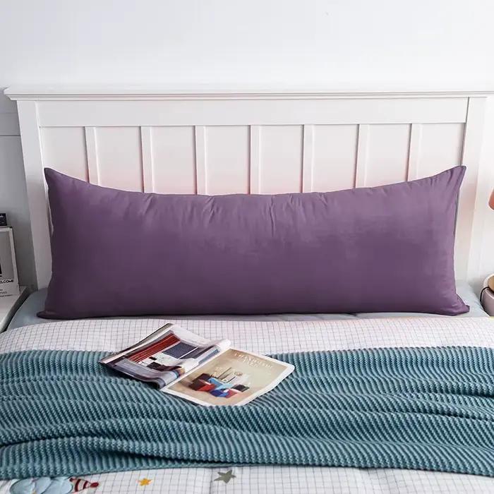 Housses de coussin en velours pelucheux et autres