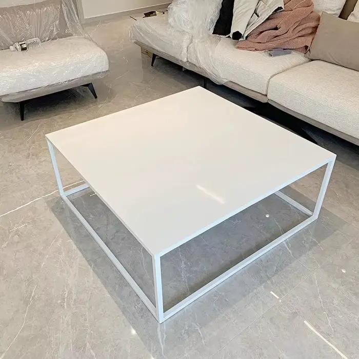 Petite table basse en métal meuble créatif