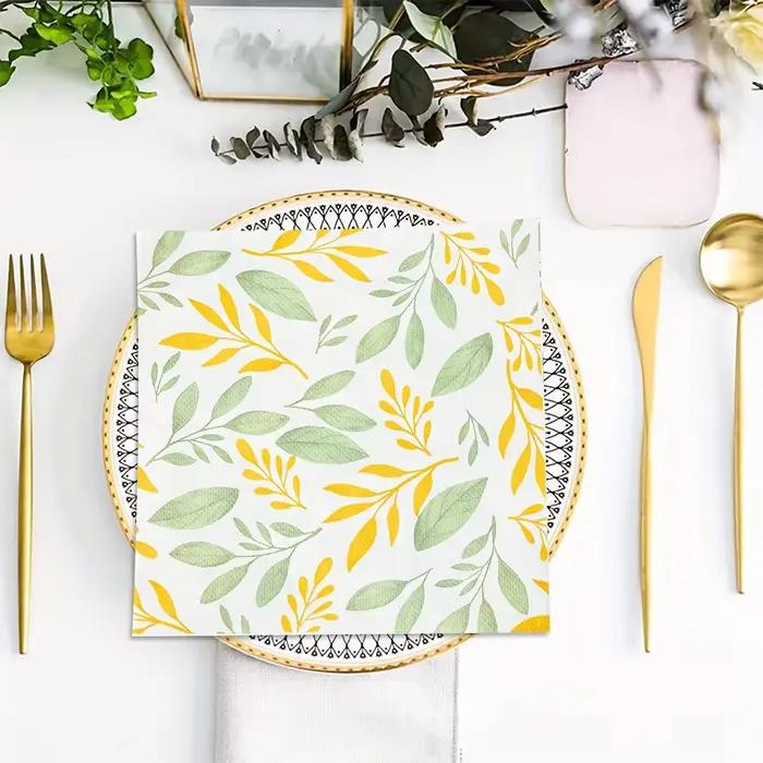 Serviettes en papier décorées de fleurs jaunes style campagnard pour événements festifs et cadeaux d'anniversaire
