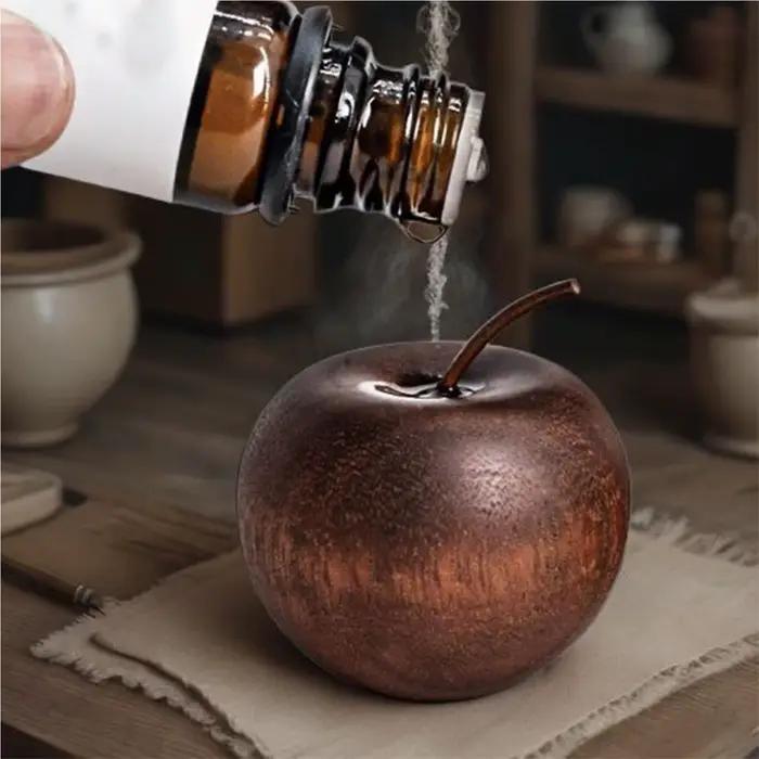 Ornement en bois massif parfumé aux fruits
