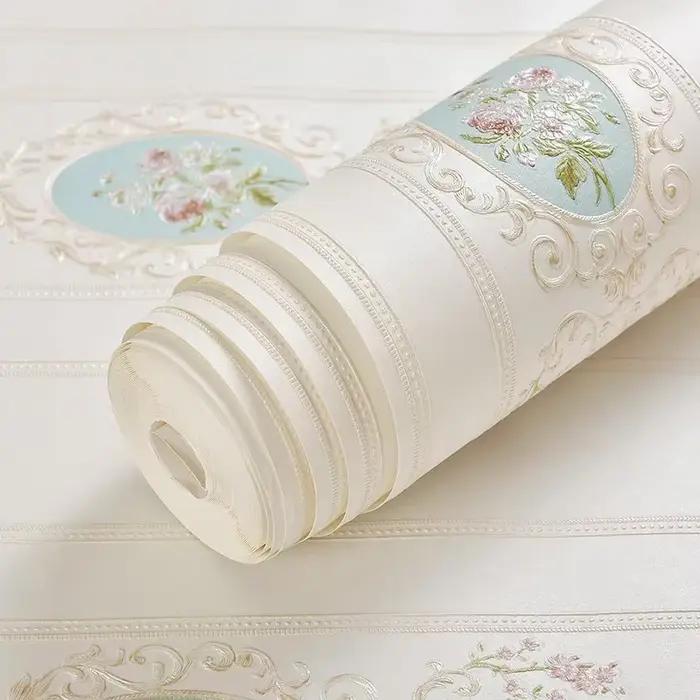 Rouleaux de papier peint à fleurs blanches pour chambre à coucher