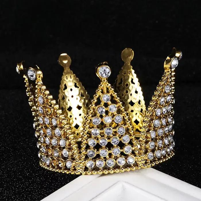 Décoration de gâteau en forme de couronne pour mariage, fournitures de pâtisserie rétro élégantes pour anniversaire et fête de mariage à faire soi-même