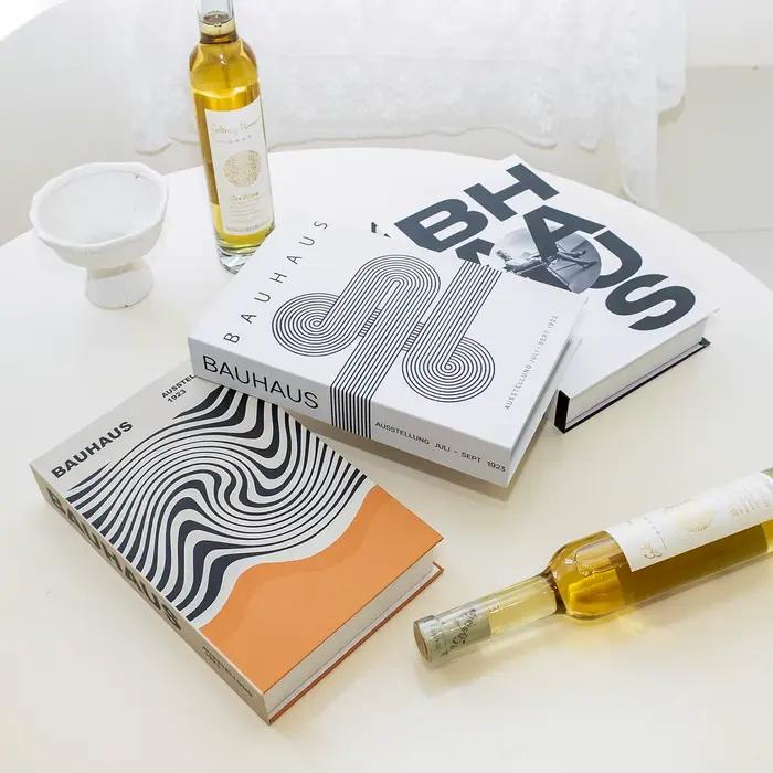 Boîte de rangement décorative de luxe en forme de faux livre Bauhaus pour la maison